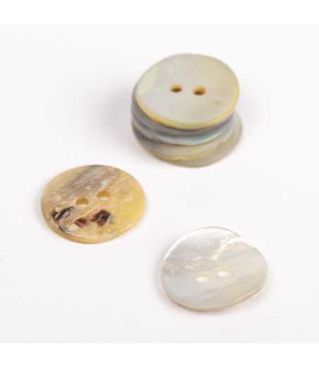 Boutons DROPS nacre concave blanc 15mm  Ref 521