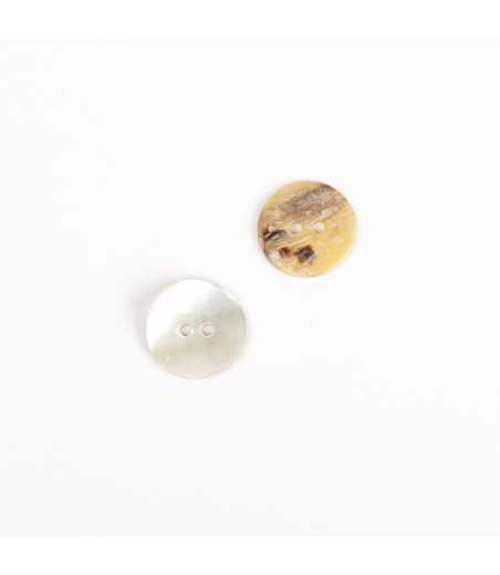 Boutons DROPS nacre concave blanc 15mm  Ref 521