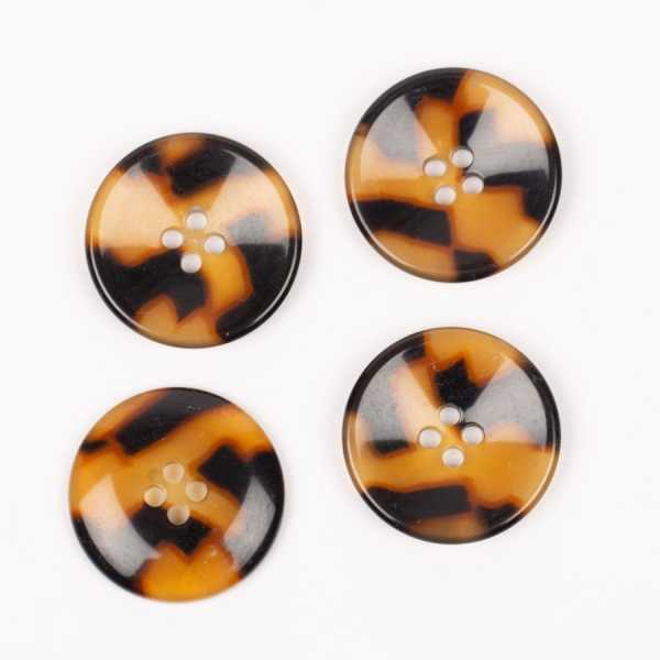 copy of DROPS Buttons - Duffle no. 520